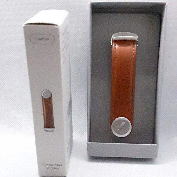 CLOSET SALE!!!  HOST PICK!!  New Orbitkey Brown Leather Key Holder - Picture 4 of 12